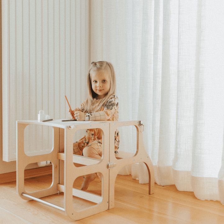 STEP’n’SIT Natural från Ette Tete – 2-i-1 lärandetorn och bord