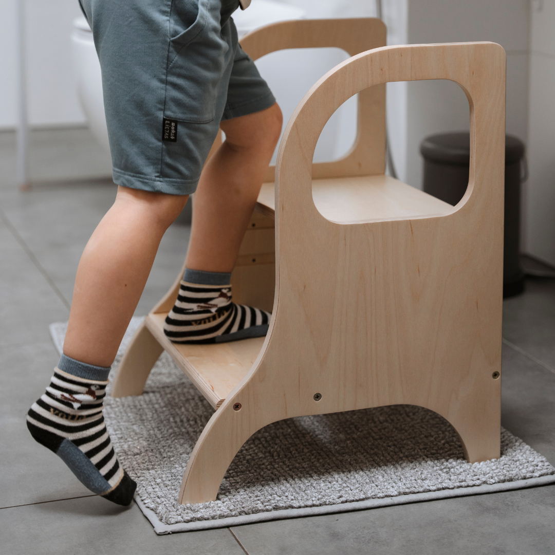 MIIMO® höjdjusterbar barnpall i vit från Ette Tete