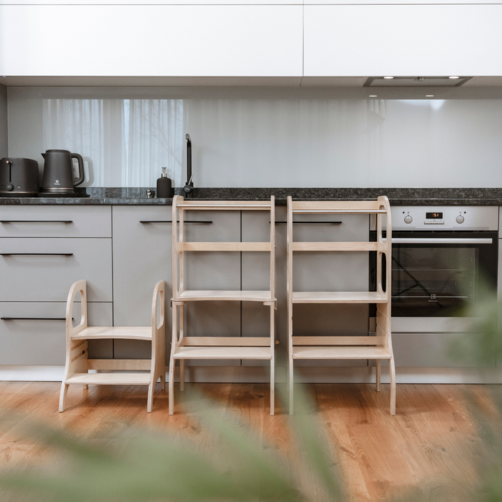 MIIMO® höjdjusterbar barnpall i naturfärgad björkplywood från Ette Tete