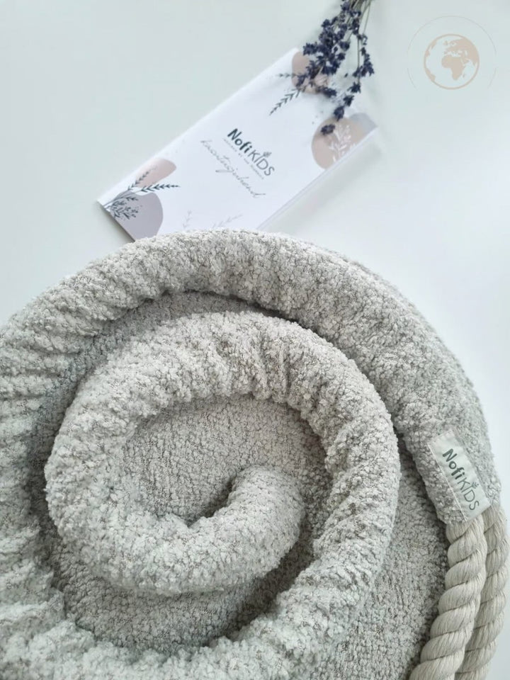 Barngunga inomhus - HopOn Bouclé Pärlvit - Rootly-