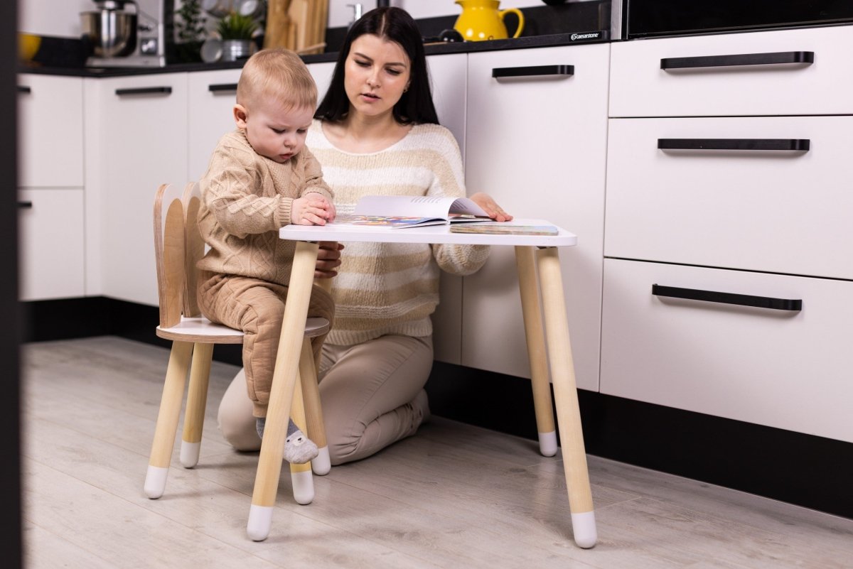 Barnstol i Trä - Kanin, Vacker och Lekfull Design - Rootly - 
