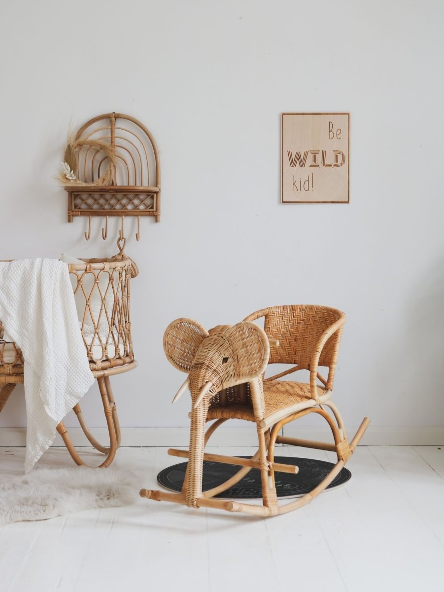 Be Wild Kid - Inspirerande Poster i Graverat Trä - Rootly - 