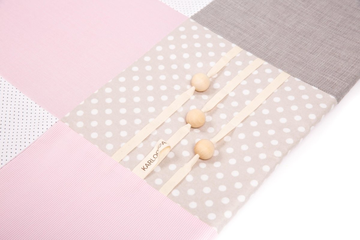 Ekologisk Liten Aktivitetsfilt För Bebis, 100x100 cm - Rosa - Rootly - Bebis