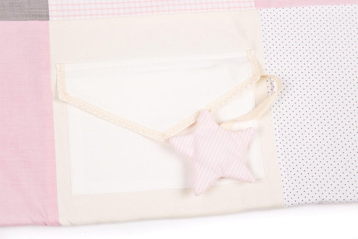 Ekologisk Liten Aktivitetsfilt För Bebis, 100x100 cm - Rosa - Rootly - Bebis