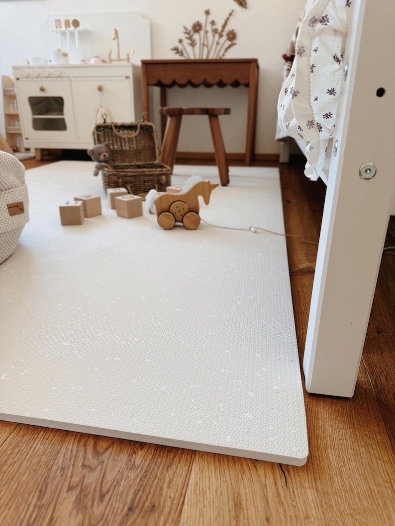 Giftfri Lekmatta Av Skumgummi - Spots Cashmere - Rootly - Bebis