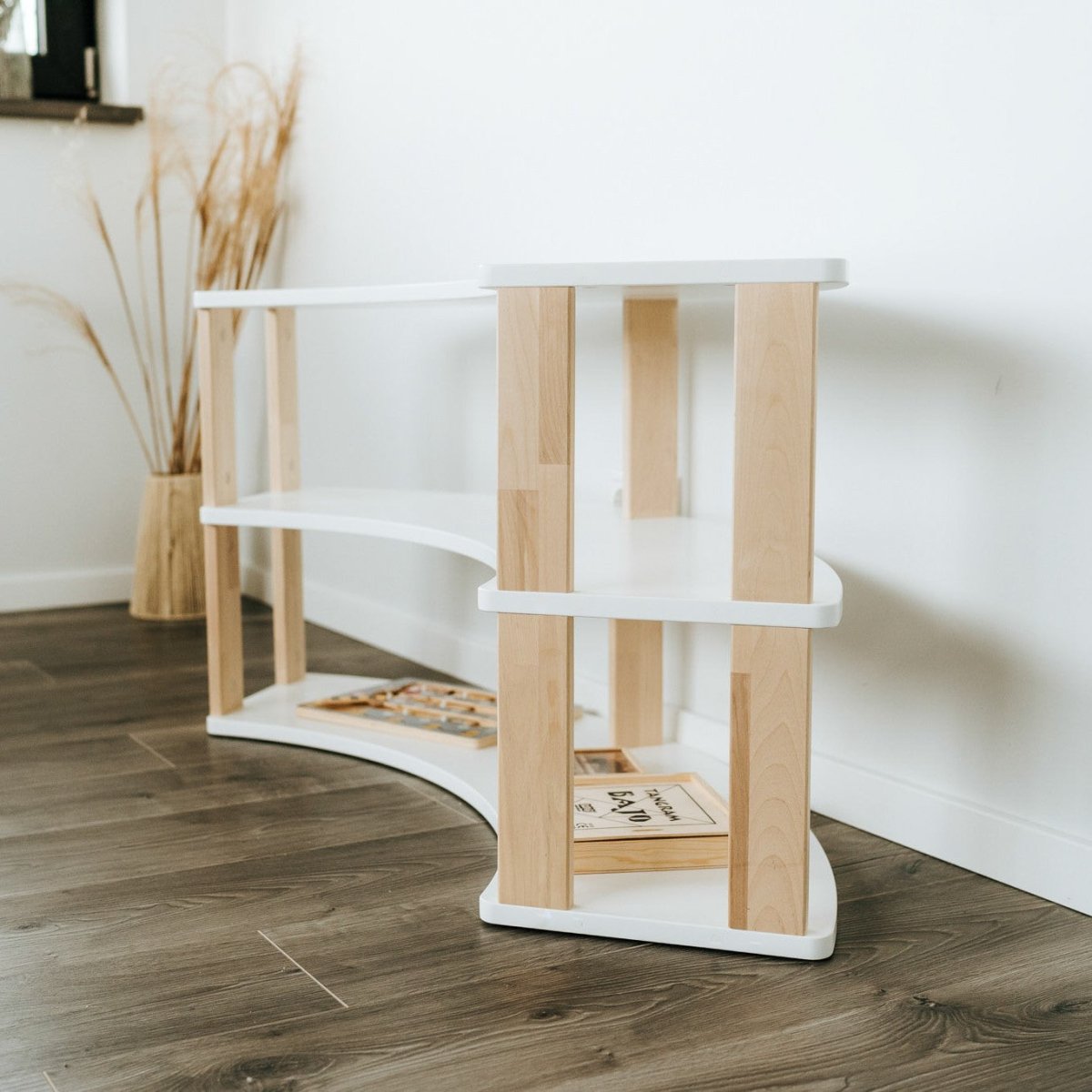 Handgjord Modulär Montessori Hylla - Båge 3 Hyllplan - Rootly - 