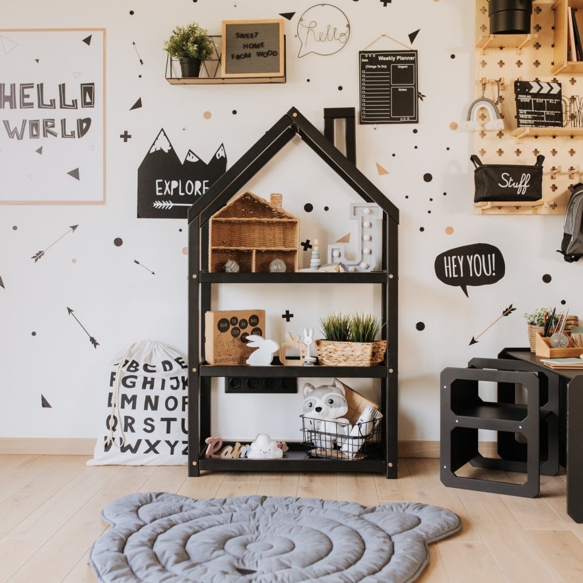 Husformad Hylla För Barn I Montessori Stil - Rootly - 