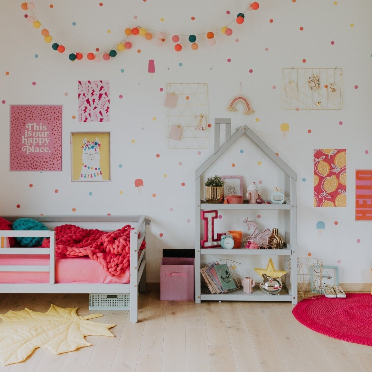Husformad Hylla För Barn I Montessori Stil - Rootly - 