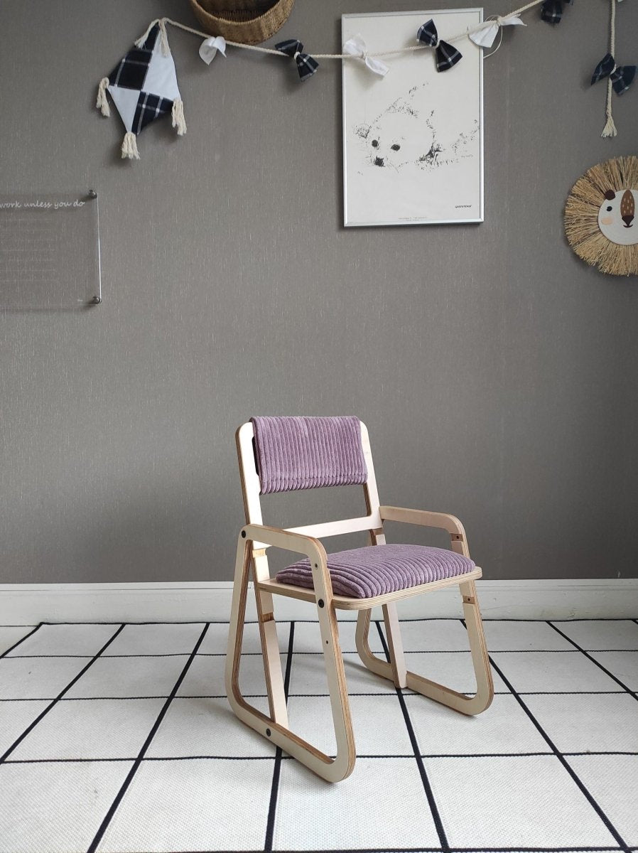 Justerbart och Multifunktionellt Bord och Stol Set För Barn i Montessori Stil - Rosa - Rootly - Montessori möbler