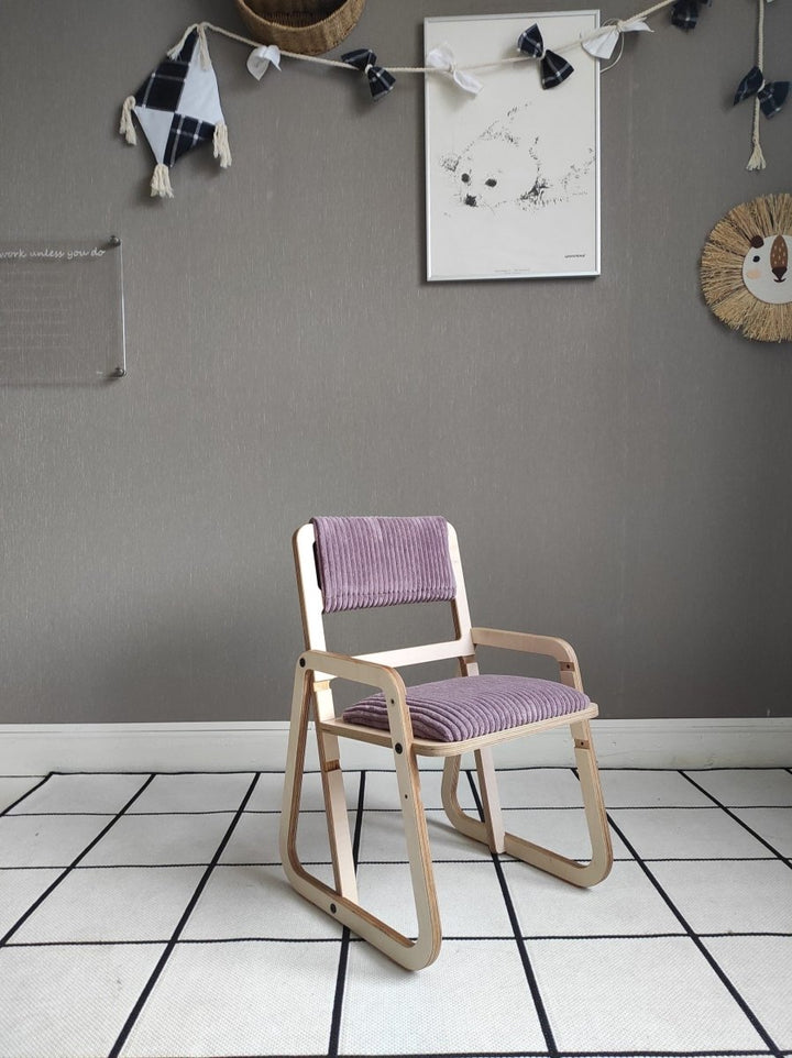 Justerbart och Multifunktionellt Bord och Stol Set För Barn i Montessori Stil - Rosa - Rootly - Montessori möbler
