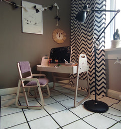 Justerbart och Multifunktionellt Bord och Stol Set För Barn i Montessori Stil - Rosa - Rootly - Montessori möbler