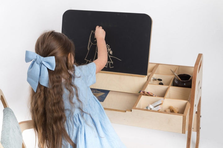 Justerbart och Multifunktionellt Bord och Stol Set För Barn i Montessori Stil - Rosa - Rootly - Montessori möbler