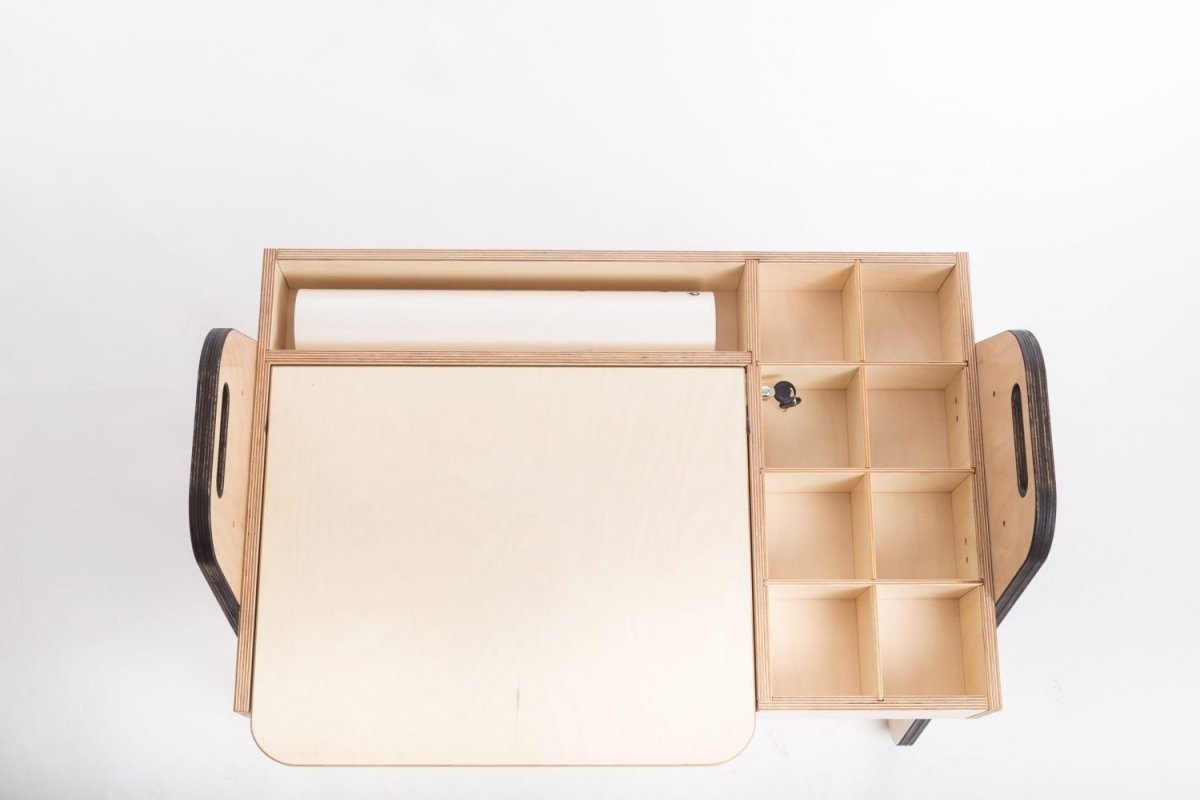 Kreativt bord för barn i Montessori stil - Rootly - Montessori möbler