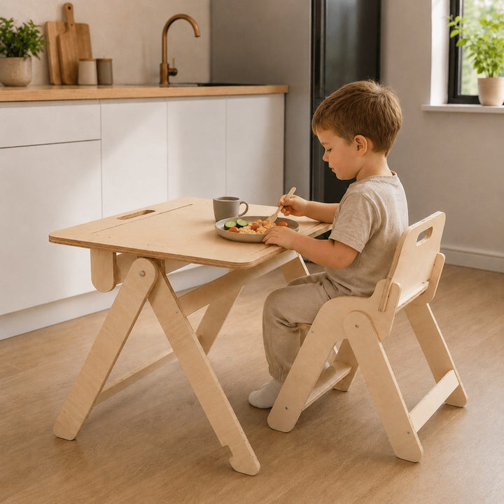Hopfällbart leg&go ritbord och staffli i naturfärgad björkplywood