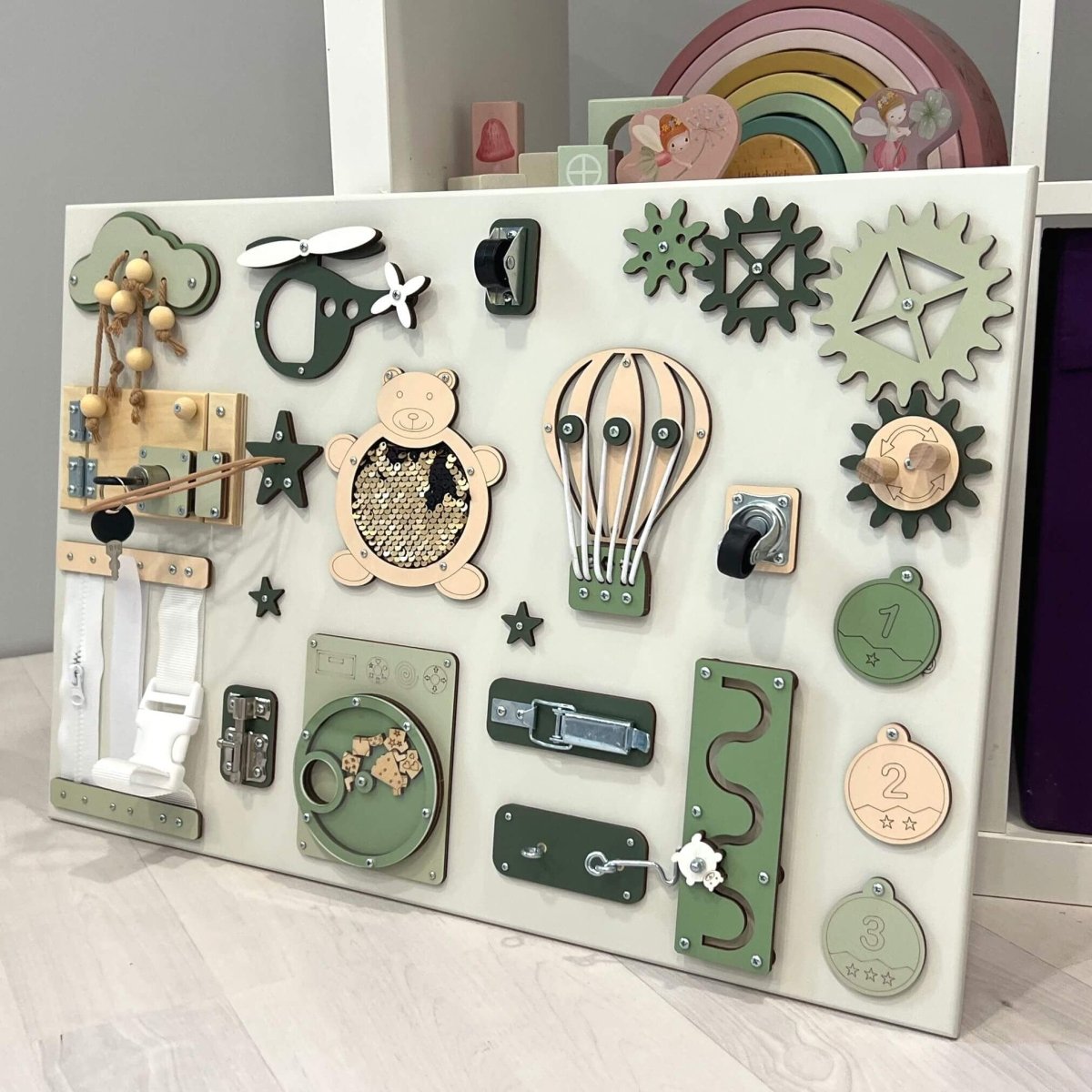 Mellanstor Montessori aktivitetsbräda (40x60cm) - Rootly - Montessori leksaker