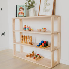 Modulär Montessori Hylla i FSC - Certifierat Trä, Rak - 4 Hyllplan - Rootly - Montessori möbler
