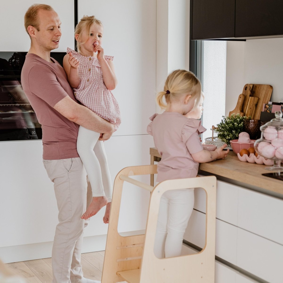 Montessori Hjälpa - Till - Torn I Olika Färger - Rootly - Stegpallar
