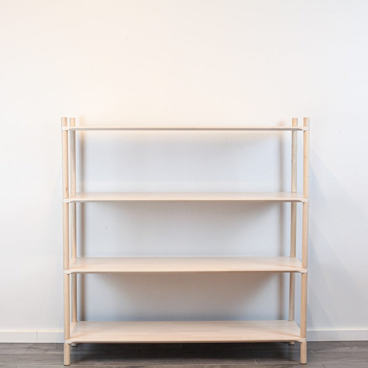 Montessori Inspirerad Stor Hylla i Trä - 4 Hyllplan - Rootly - Montessori möbler