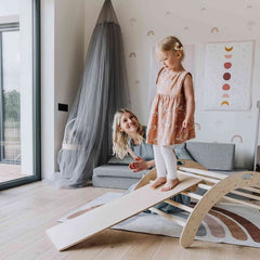 Montessori Klätterbåge Med Ramp - Rootly - Klätterställningar