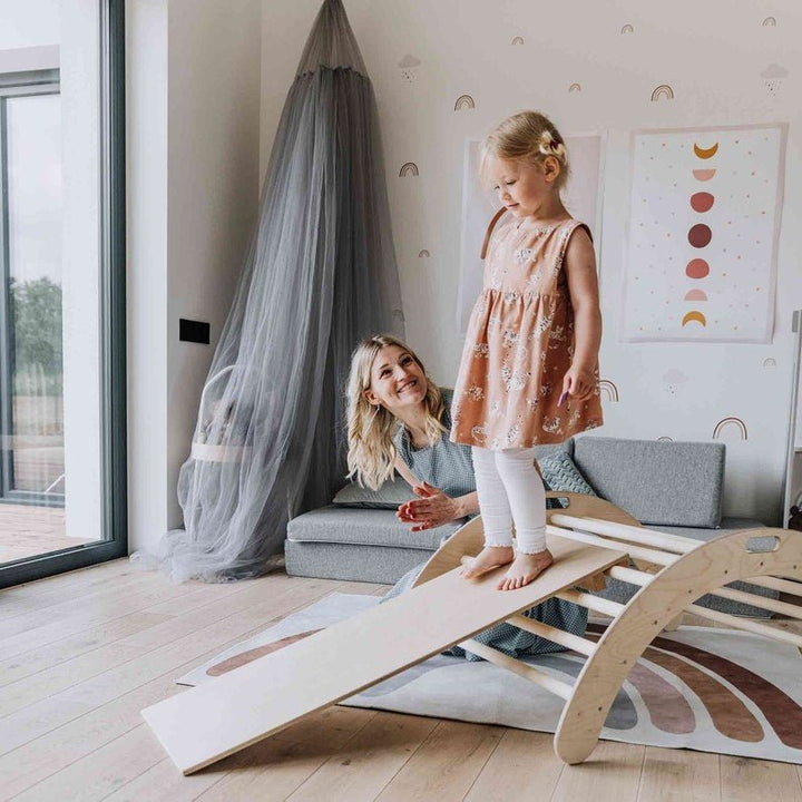 Montessori Klätterbåge Med Ramp - Rootly - Klätterställningar