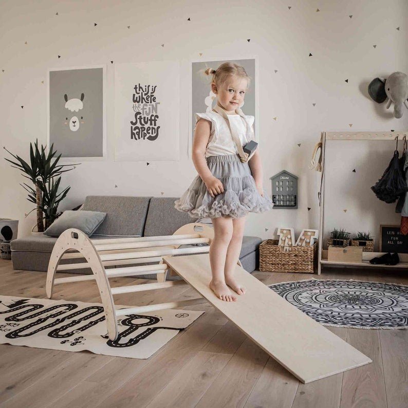 Montessori Klätterbåge Med Ramp - Rootly - Klätterställningar