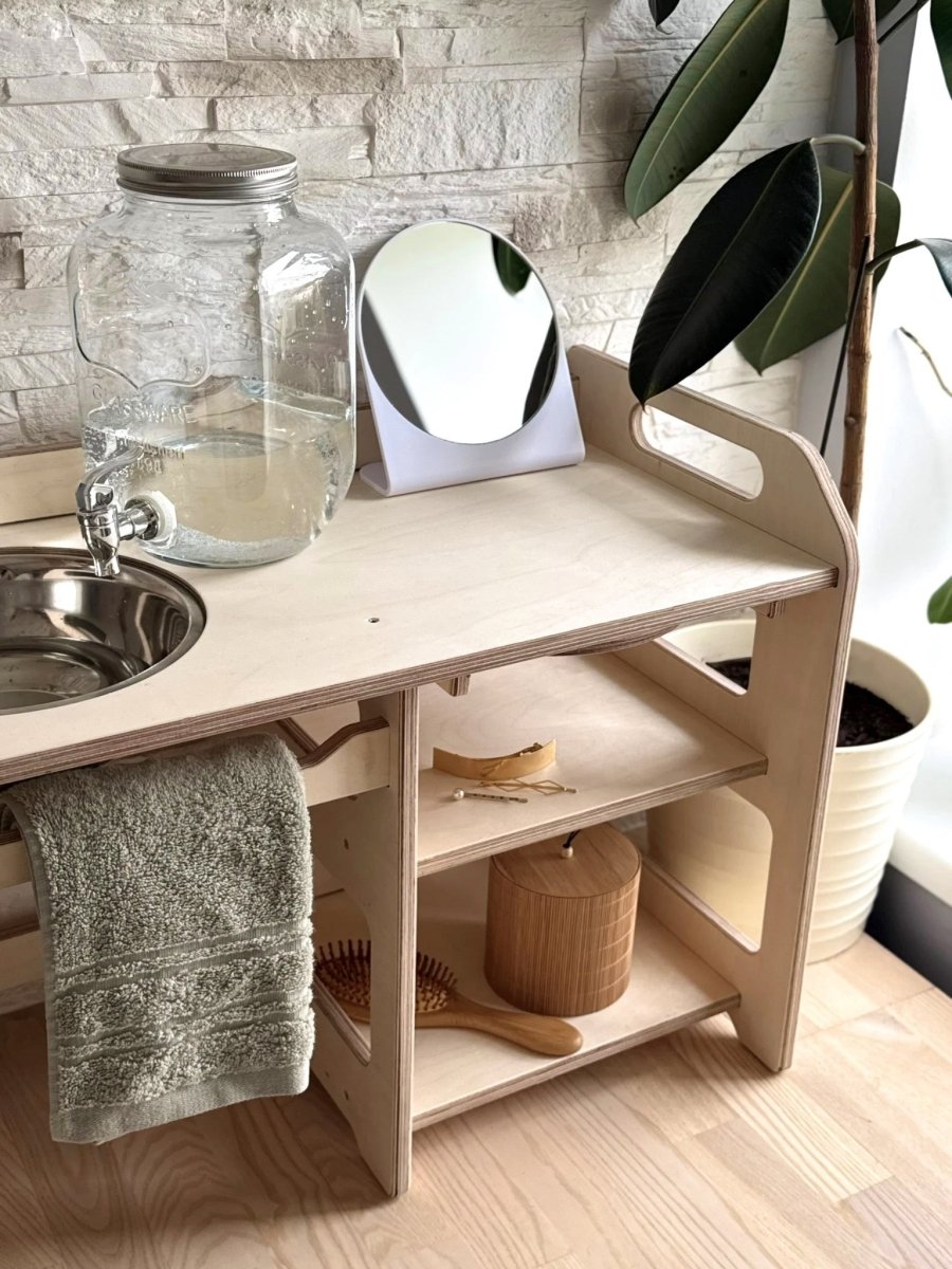 Montessori tvättställ i trä med förvaring för barn – Stor modell - Rootly - Montessori möbler