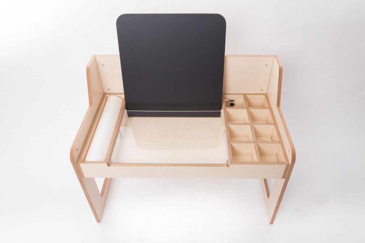 Multisensoriskt och kreativt bord för barn i Montessori stil - Rootly - Montessori möbler