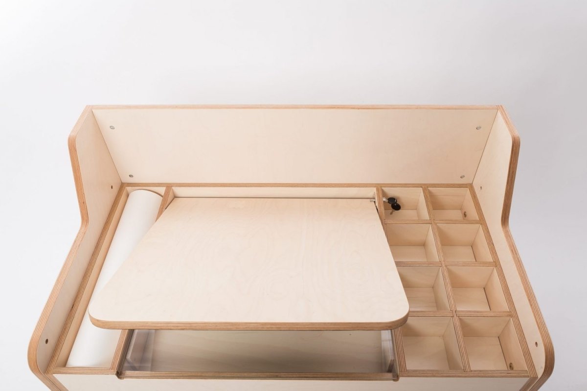 Multisensoriskt och kreativt bord för barn i Montessori stil - Rootly - Montessori möbler