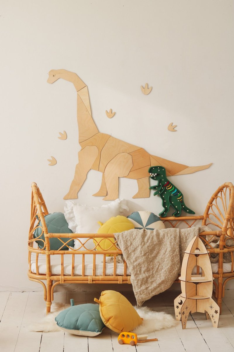 Origami Diplodocus Dinusaurie – Väggdekoration i Obehandlat Trä - Rootly - 
