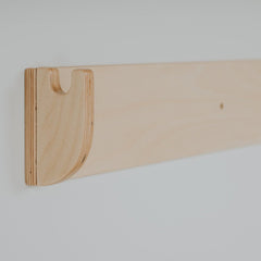 Ribbstol och Pikler Triangel i Naturlig Träfärg - Rootly - Pikler Trianglar