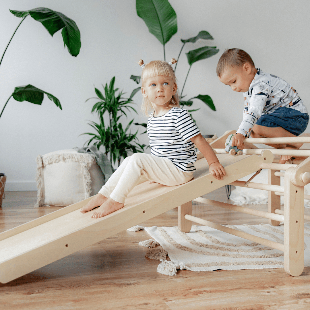 Rutsch - och klätterramp – tillbehör till klätterleksaker från Ette Tete - Rootly - Klätterställningar