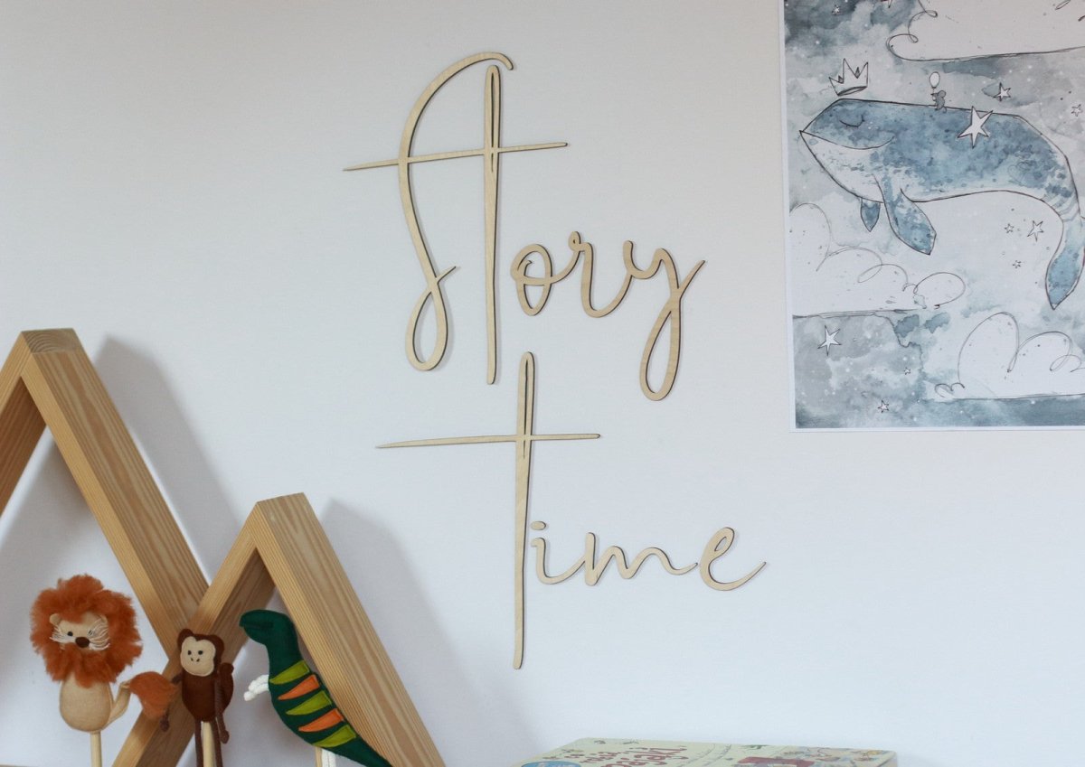 Story Time - Väggdekoration i Trä - Rootly - 