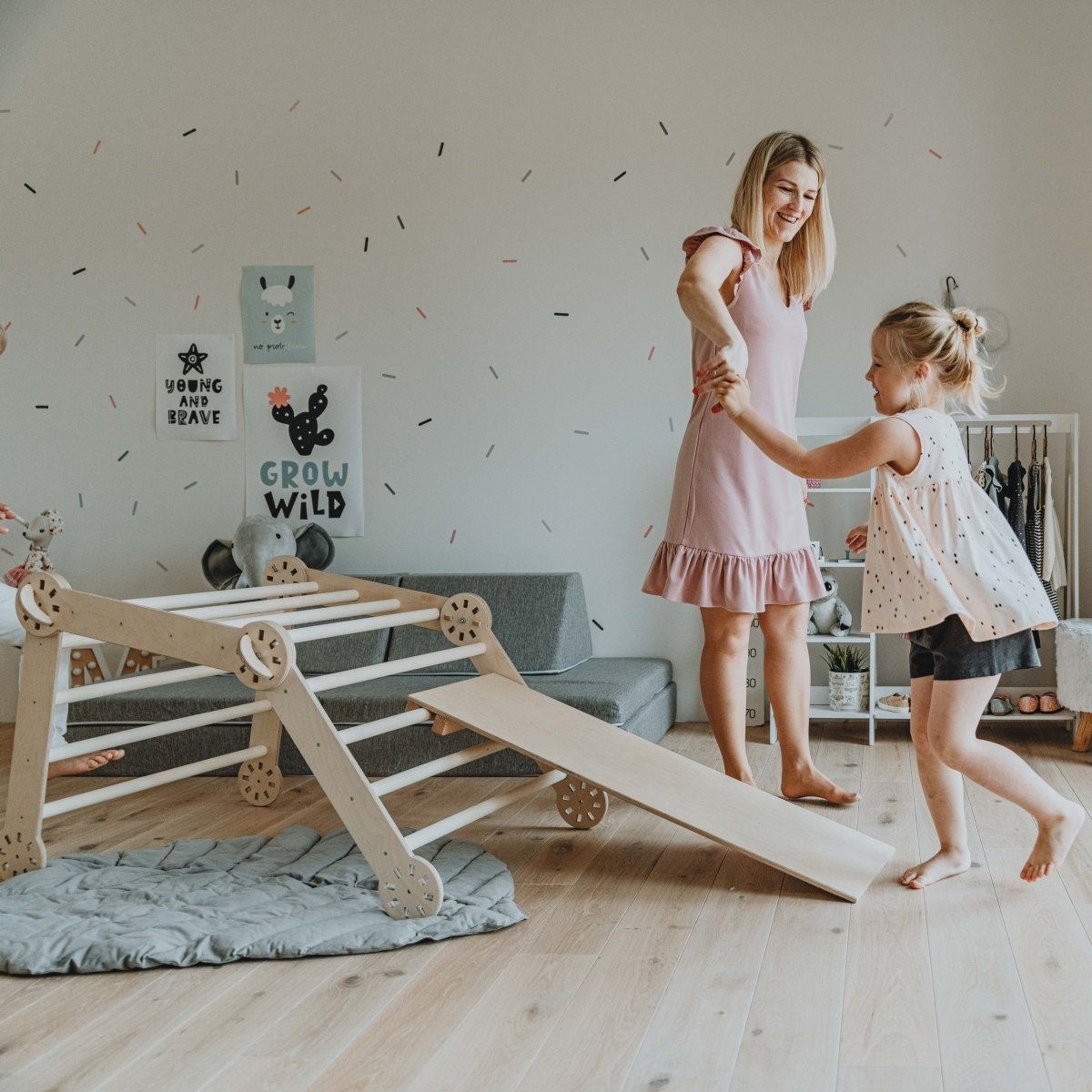 Transformerbar Montessori Klätterbåge Med Ramp - Rootly - Montessori leksaker