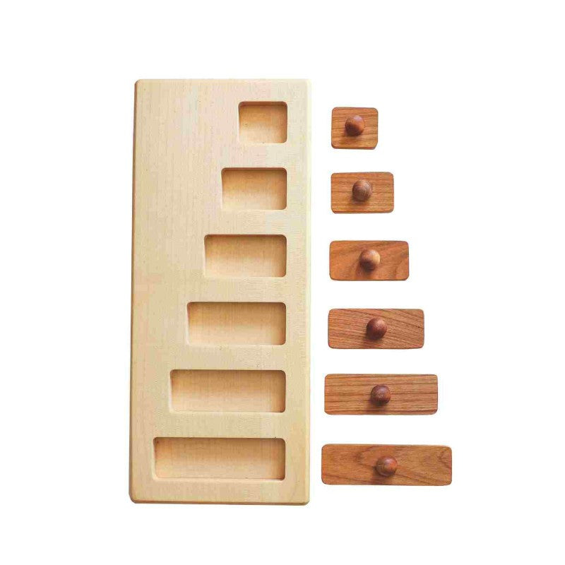 Träpussel från Wooden Story med träbitar i olika längder